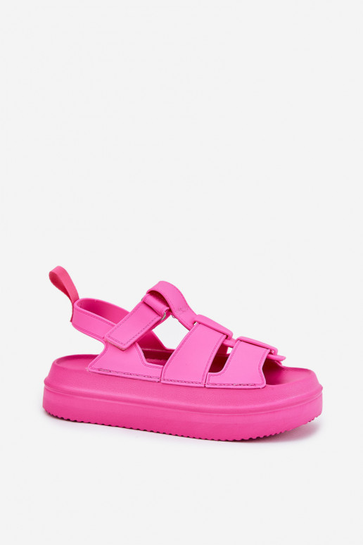 Sandalias de mujer con una plataforma color rosa Nitavelia