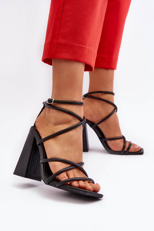 De moda Sandalias de tacón de color negro Josette De moda Sandalias de tacón de color negro Josette