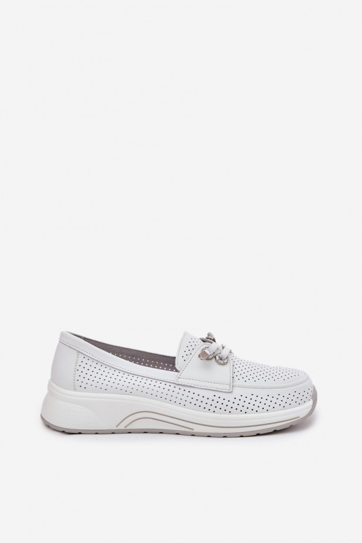 Piel zapatos Hecho de cuero natural con una plataforma Artiker 56C2101 el color blanco Piel zapatos Hecho de cuero natural con una plataforma Artiker 56C2101 el color blanco