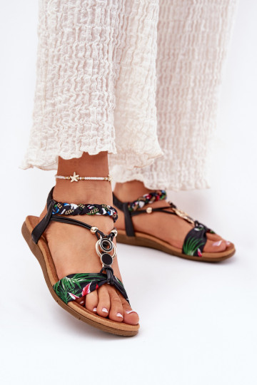 Sandalias planas negras para mujer con trenzas y decoración, Artiker 56C1318 2