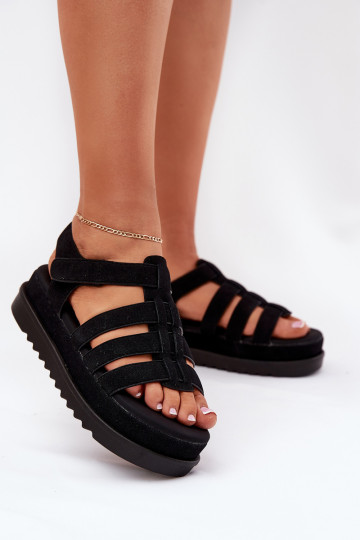 Sandalias de mujer con una plataforma de gamuza ecológicaoAe de color negro Filisenia