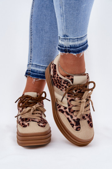Zapatillas modelo zapatos. Femenino con una plataforma Z PodAójnym atándosem con estampados de piel de leopardo beige Niteria 2