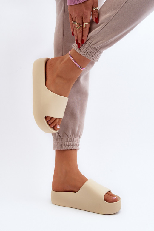 Femenino Zapatillas Sobre una suela gruesa beige Oreithano