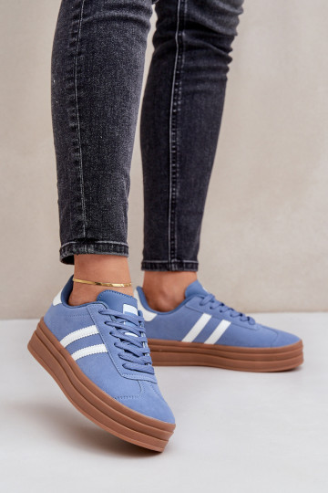 Zapatillas modelo zapatos. Femenino con una plataforma color azul Egelia 2