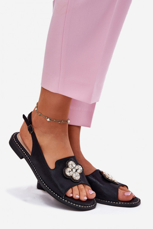 Sandalias de mujer con tacones anchos Con decoraciones Detalem S.Barski KV51-080 de color negro Sandalias de mujer con tacones anchos Con decoraciones Detalem S.Barski KV51-080 de color negro