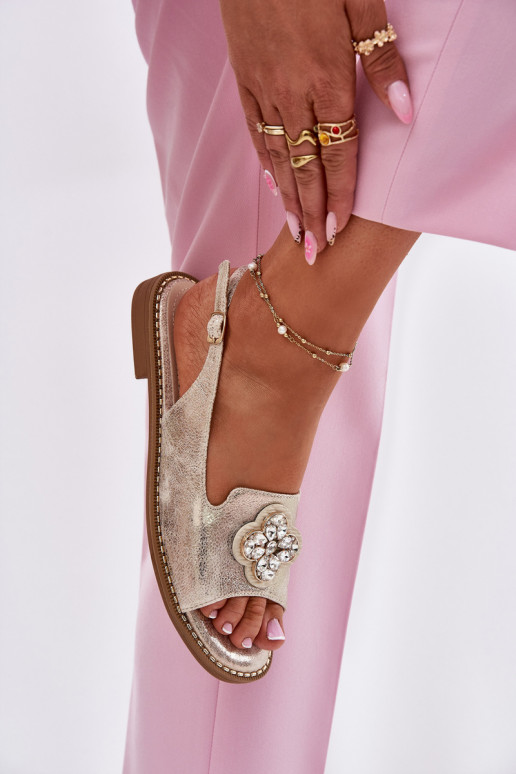 Sandalias de mujer con tacones anchos Con decoraciones Detalem S.Barski KV51-080 color dorado Sandalias de mujer con tacones anchos Con decoraciones Detalem S.Barski KV51-080 color dorado