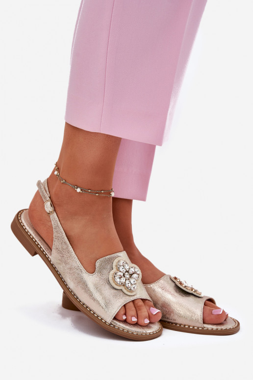 Sandalias de mujer con tacones anchos Con decoraciones Detalem S.Barski KV51-080 color dorado Sandalias de mujer con tacones anchos Con decoraciones Detalem S.Barski KV51-080 color dorado