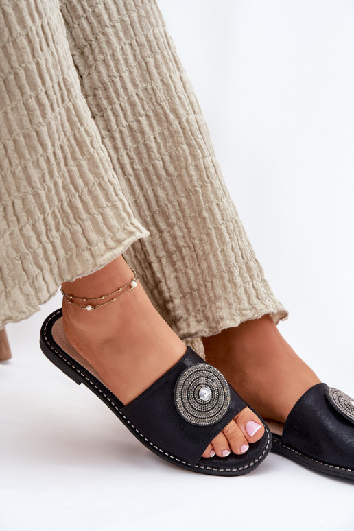 zapatillas de mujer con tacones anchos con adornos S.Barski KV51-013 de color negro zapatillas de mujer con tacones anchos con adornos S.Barski KV51-013 de color negro