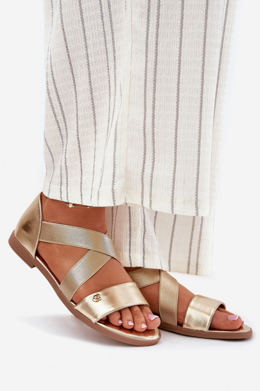 Sandalias planas para mujer. Z Elastycznymi Paskami color dorado Tiene querinea Sandalias planas para mujer. Z Elastycznymi Paskami color dorado Tiene querinea