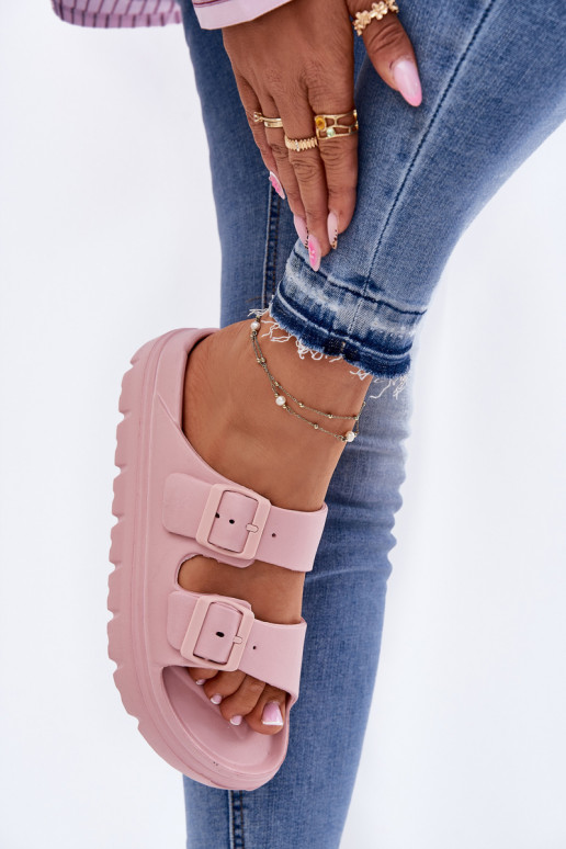 Zapatillas de mujer con espuma. con una plataforma color rosa Melorea Zapatillas de mujer con espuma. con una plataforma color rosa Melorea
