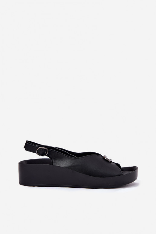 Sandalias de mujer Femenino en una cuña y plataforma S.Barski KV51-020 de color negro Sandalias de mujer Femenino en una cuña y plataforma S.Barski KV51-020 de color negro
