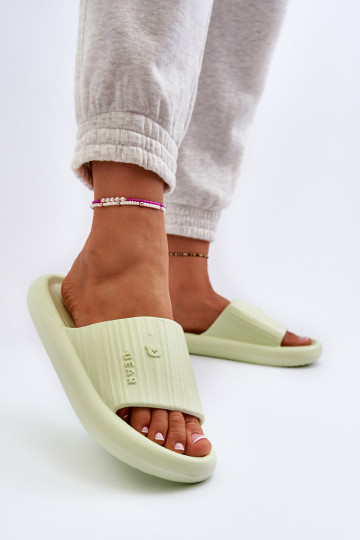 Zapatillas Zapatillas ligeras Femenino  color verde Fenicva