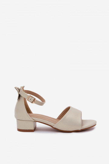 con brillo sandalias Infantil En un tacón bajo color dorado Ainare 2