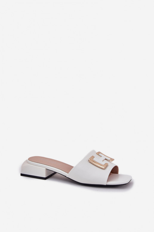 Estilo elegante zapatillas de mujer reloj Ze color doradom Detalem Vinceza 62229 el color blanco Estilo elegante zapatillas de mujer reloj Ze color doradom Detalem Vinceza 62229 el color blanco