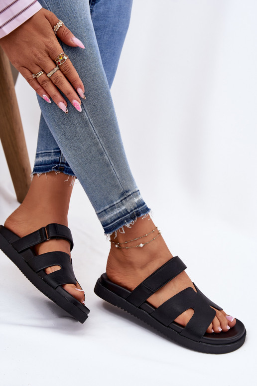 zapatillas de mujer Z con cierre adhesivoem Vinceza 17401 de color negro