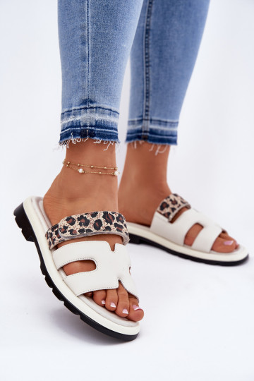 Zapatillas de mujer color marfil de cuero con cierre adhesivo y estampado de leopardo, Vinceza 66769 2