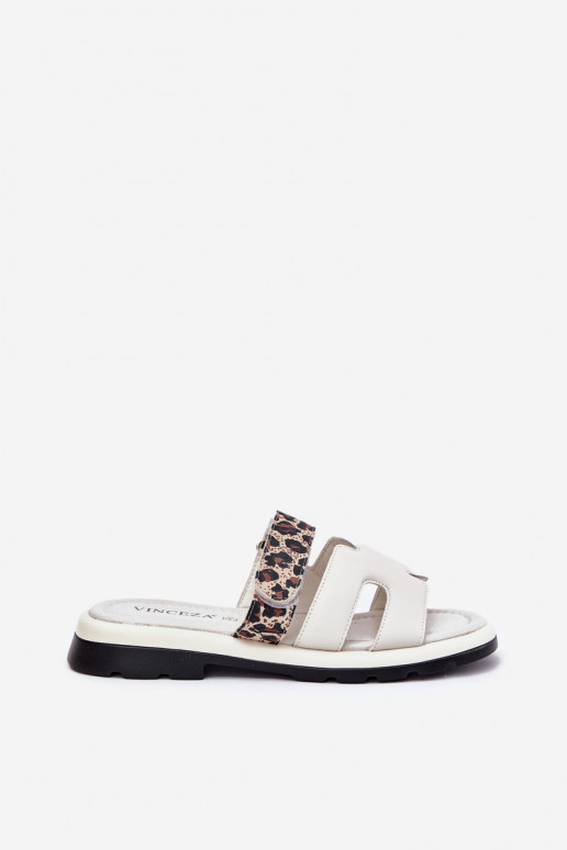 Zapatillas de cuero Femenino Z con cierre adhesivoem con estampados de piel de leopardo Vinceza 66769 color marfil Zapatillas de cuero Femenino Z con cierre adhesivoem con estampados de piel de leopardo Vinceza 66769 color marfil