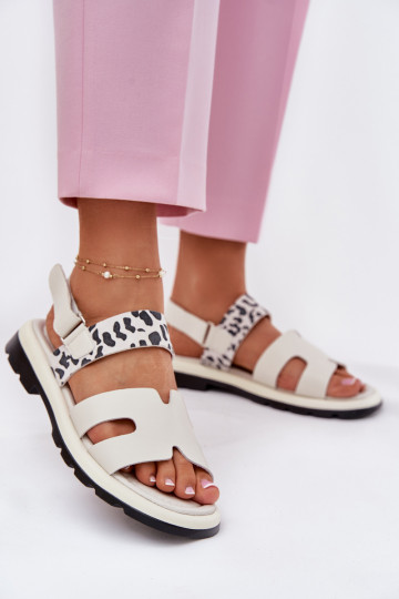 Sandalias de mujer Femenino con tacones anchos con estampados de piel de leopardo Vinceza 66780 beige 2