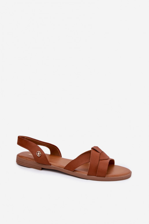 Sandalias planas para mujer. de cuero ecológico color marrón Illoria