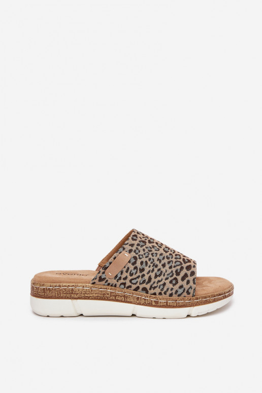 zapatillas de mujer en una cuña con estampados de piel de leopardo Norozi