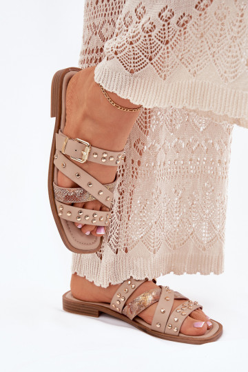 Zapatillas de mujer decoradas con tacones anchos y tiras con hebillas Tai turinitte color arena