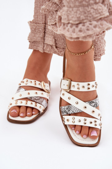 Zapatillas decoradas de mujer con tacones anchos y cintas y hebillas Tai turinitte en color blanco