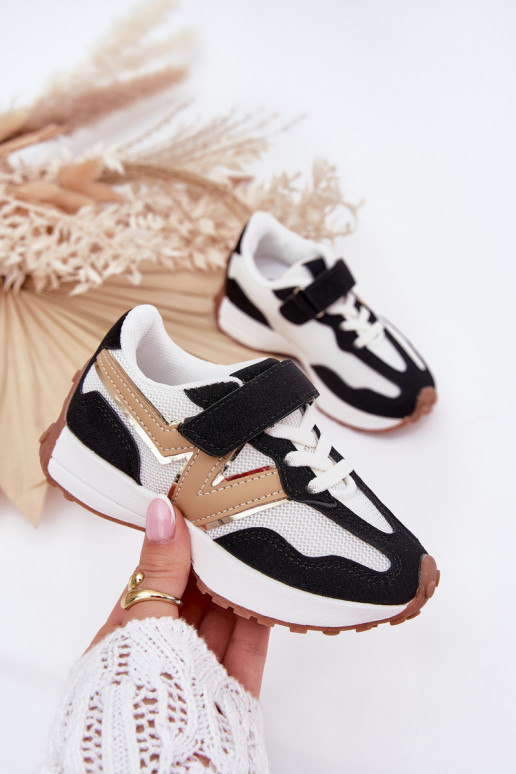 Zapatillas modelo zapatos. Infantil con sujetadores adhesivos Blanco-de color negro Tezzu