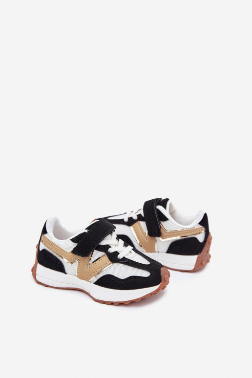 Zapatillas modelo zapatos. Infantil con sujetadores adhesivos Blanco-de color negro Tezzu