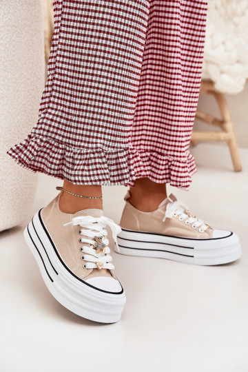 Zapatos de ocio con una plataforma Ze color doradomi Przypinkami beige Fiorina