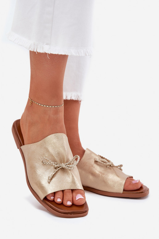 zapatillas de mujer con tacones anchos Con decoraciones ENiązaniem color dorado Norela