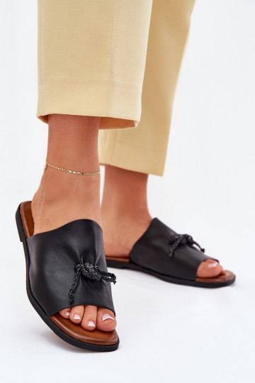 zapatillas de mujer con tacones anchos Con decoraciones ENiązaniem de color negro Norela