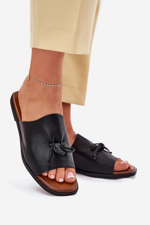 zapatillas de mujer con tacones anchos Con decoraciones ENiązaniem de color negro Norela