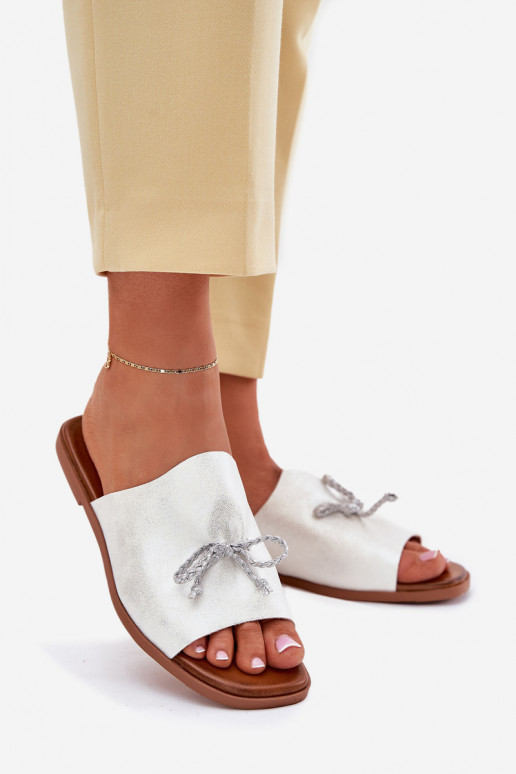 zapatillas de mujer con tacones anchos Con decoraciones ENiązaniem color plata Norela