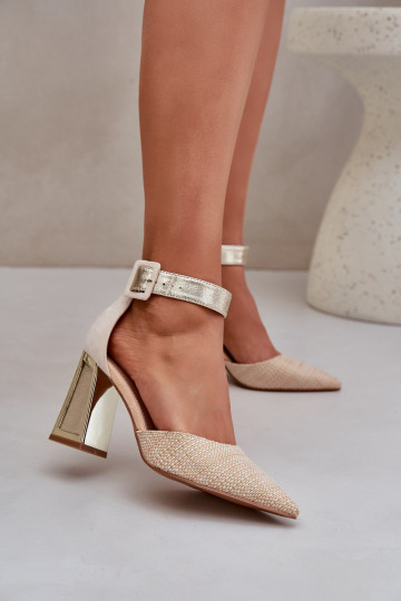 Sandalias doradas con...