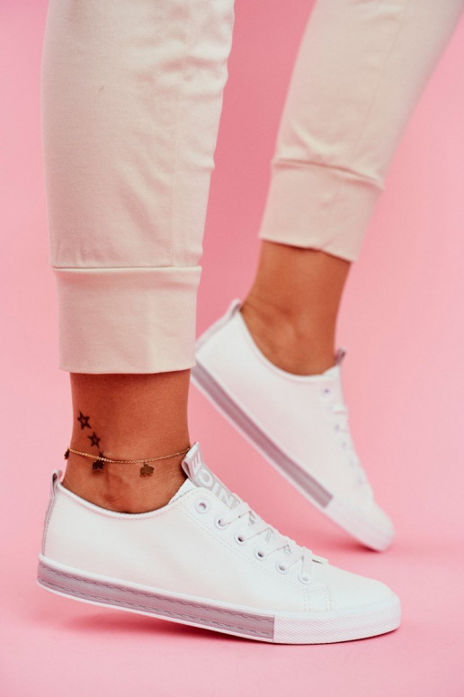 Zapatillas modelo clásico. color gris Ville