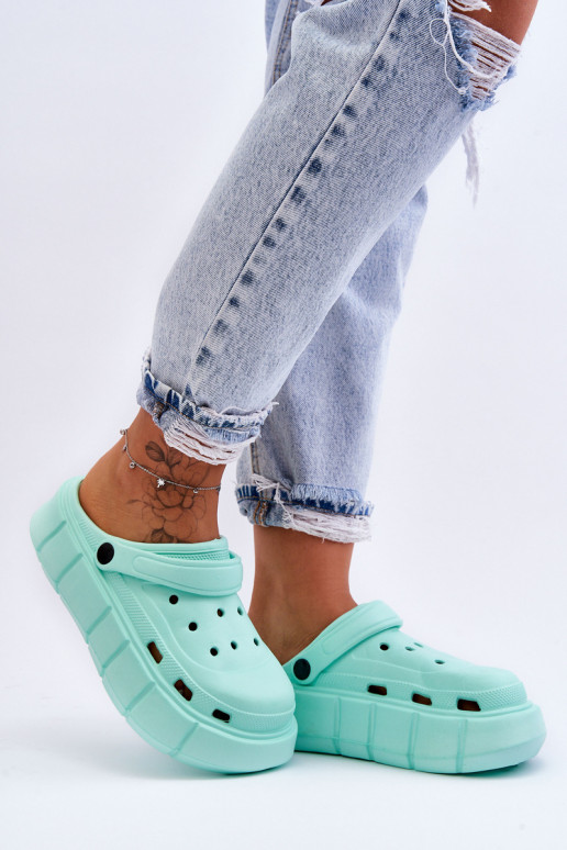Chanclas tipo crocs con plataforma elevada color menta Beckett