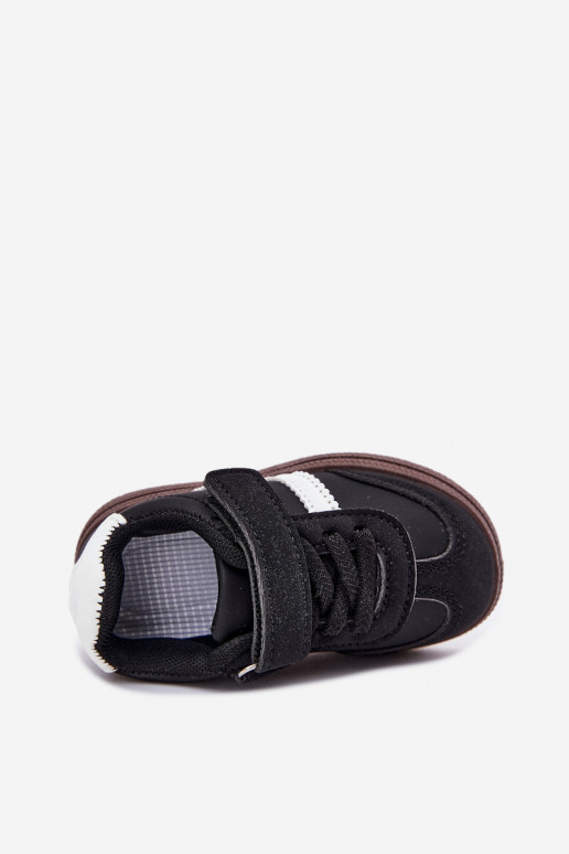 zapatillas Zapatillas modelo zapatos. Infantil con sujetadores adhesivos de color negro Adelina