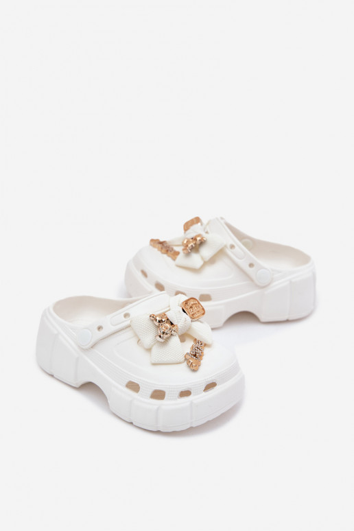 Zapatillas Infantil Infantil Zapatillas ligeras con cintas I Ozdobami el color blanco Selvana