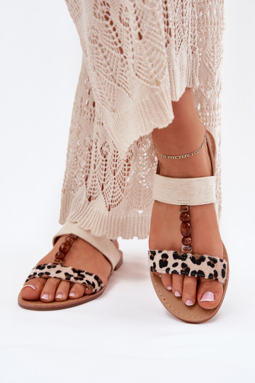 Sandalias planas para mujer. Con cuentas con estampados de piel de leopardo beige Virona 2
