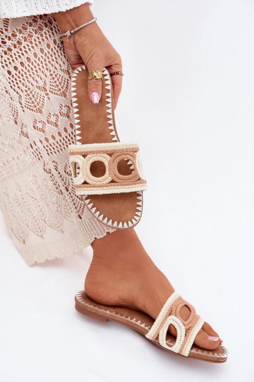 SzydełkoAe zapatillas de mujer con tacones anchos beige Nirina