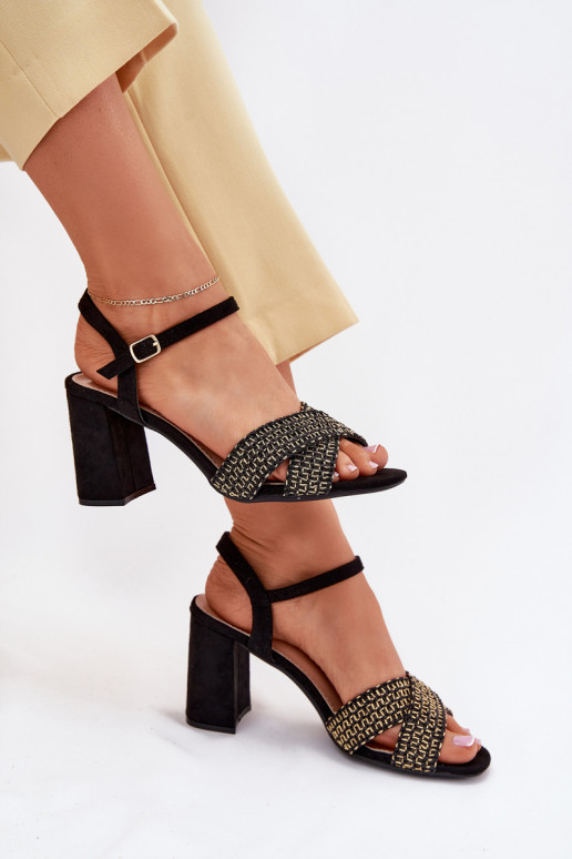 Sandalias de tacón alto para mujer. de color negro Almera