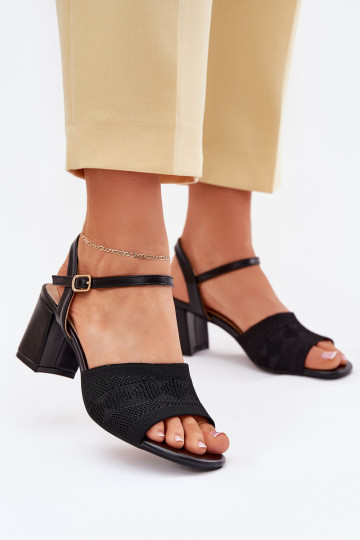 Sandalias de mujer con tacón en forma de pilar color negro Sarena