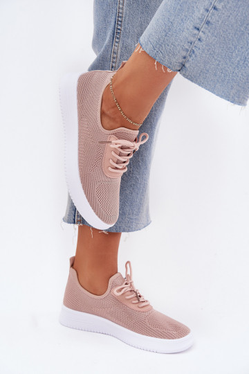 Un modelo convincente zapatillas con una plataforma Femenino color rosa Kalyra