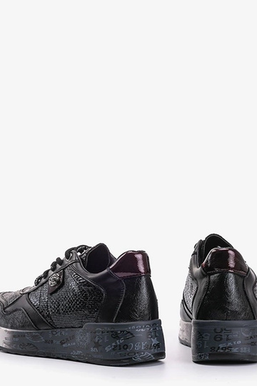 Zapatillas deportivas... 2