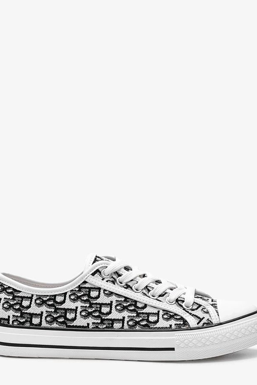 Zapatos de mujer en blanco y negro,... Zapatos de mujer en blanco y negro,...