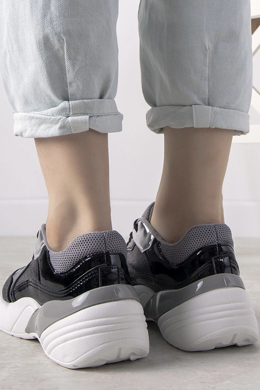 Zapatillas negras de suela alta Rude