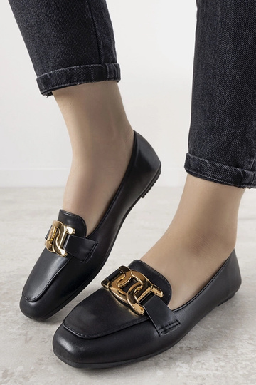 Mocasines negros con adornos dorados, "Hashtag" 2