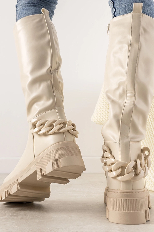 Botines color arena con cadena, "Coniak"