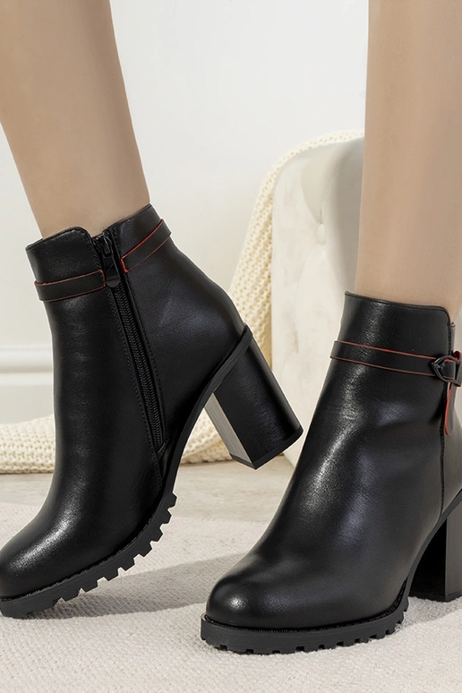 Botas negras aislantes con tacón Murray