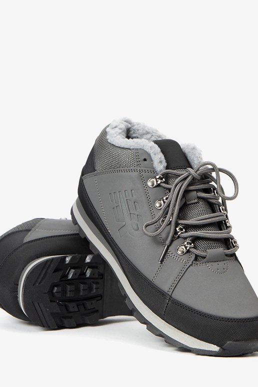 Zapatillas deportivas aislantes... Zapatillas deportivas aislantes...